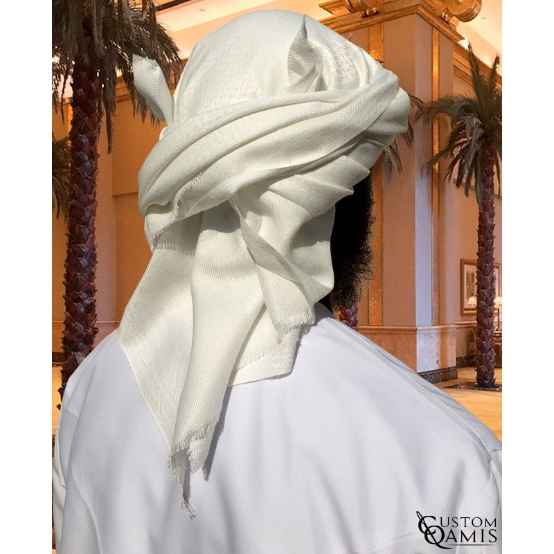 Shemagh d'hiver de couleur crème