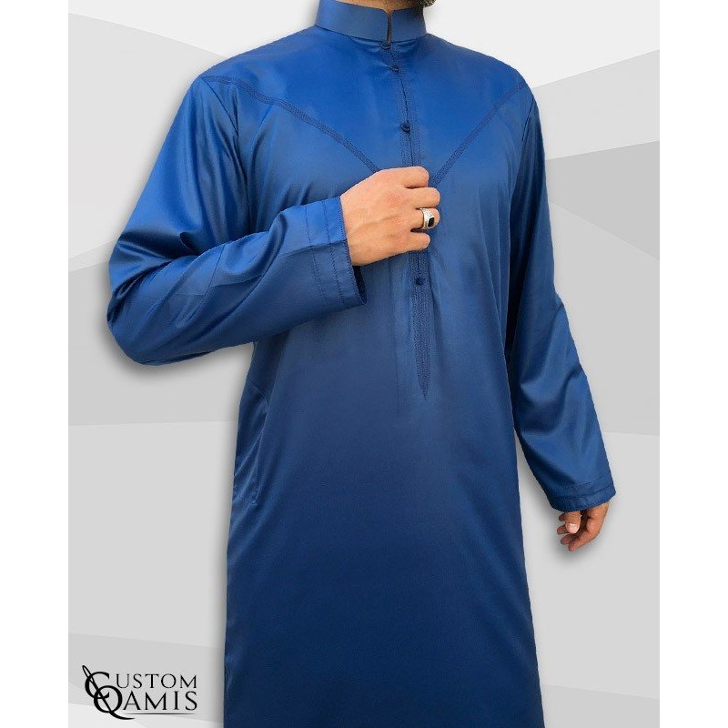 Qamis Emirati Tissu Precious Bleu Roi Satiné Col Bahraini 