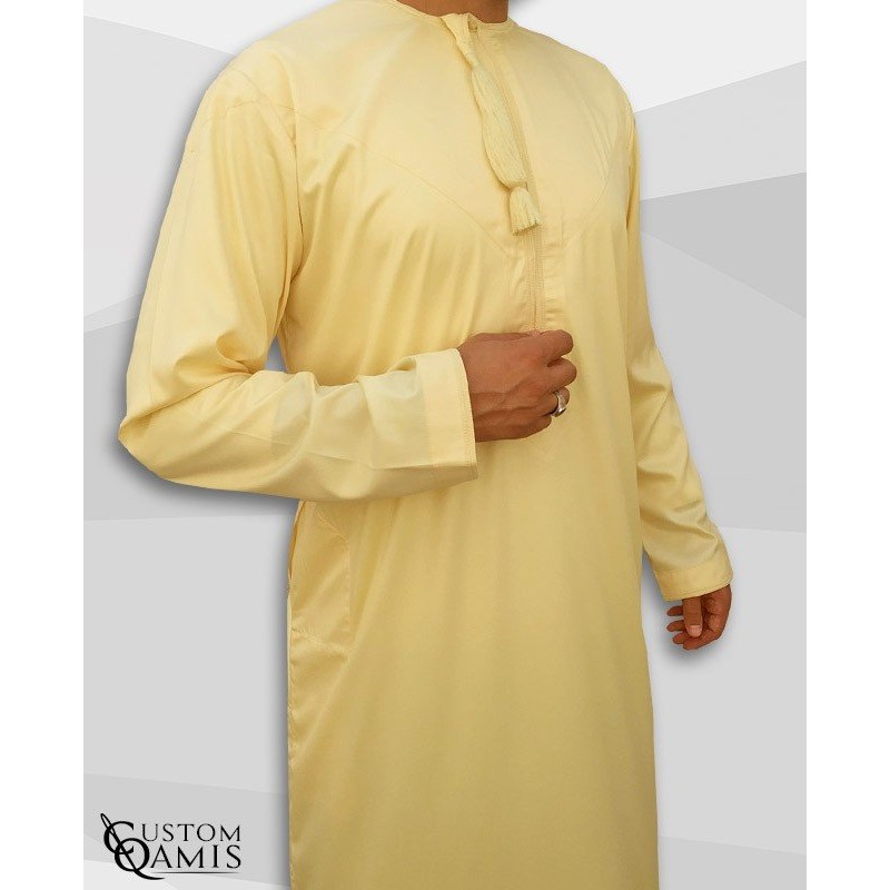 Qamis Omani Tissu Precious Jaune Clair Satiné