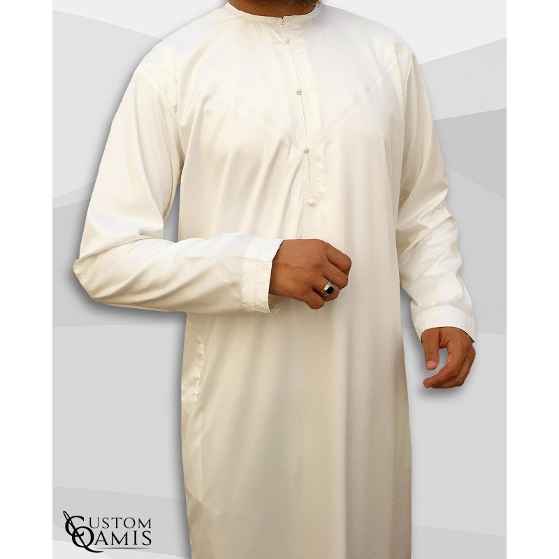 Qamis Emirati Tissu Precious Crème Sans Col