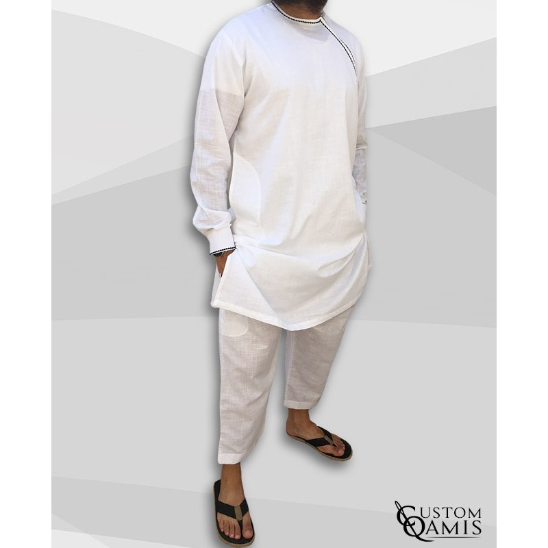Ensemble Pakistannais en lin blanc avec broderie noire et serwel coupe droite