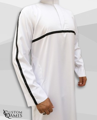 Qamis Athletic Platinium blanc et ruban noir 