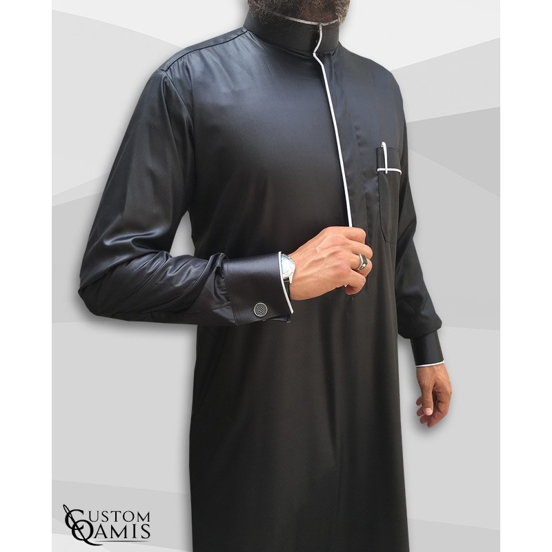 Qamis Edge tissu Precious noir satiné et blanc satiné avec manchettes