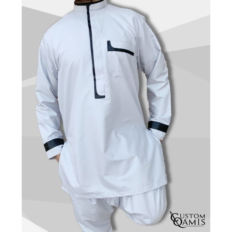 Ensemble tunique Luqman Tissu Platinium gris clair et noir avec serwel gris clair coupe droite 