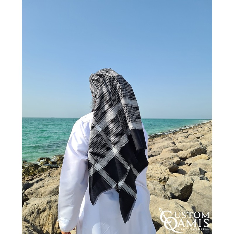 Shemagh for Winter - Black and white