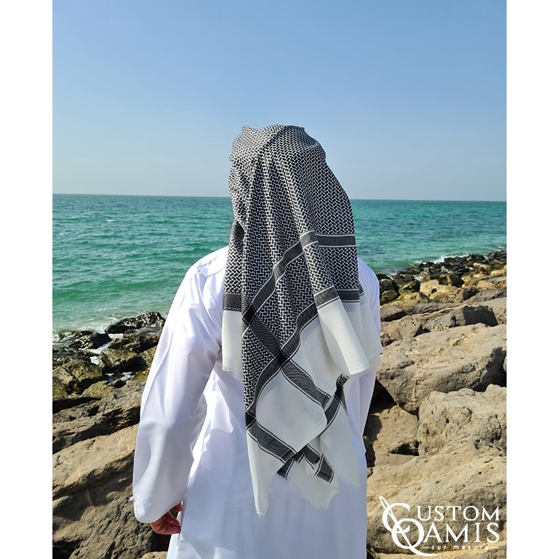 Shemagh for Winter - White and black