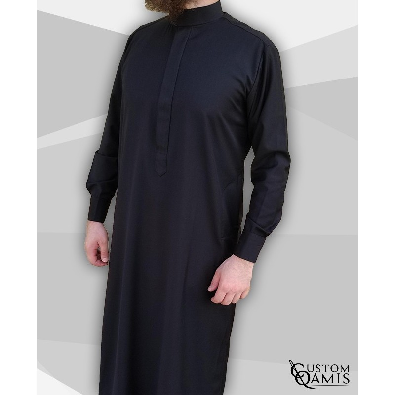Qamis Classic Tissu Cashmere Wool noir avec col Saoudi