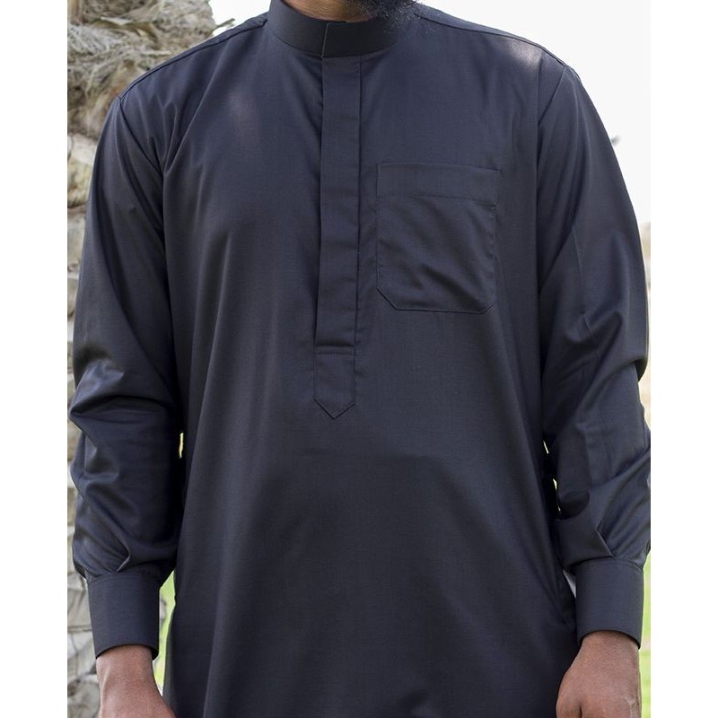 Qamis Saoudien Tissu Cashmere Wool Noir (tissu costume) avec manchettes