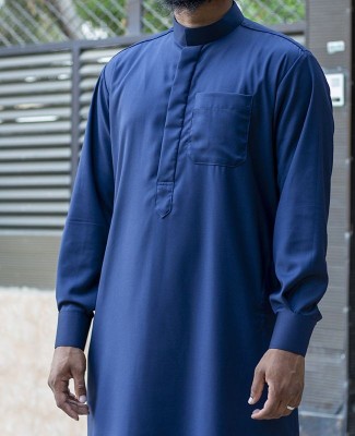 Qamis Saoudien Tissu Cashmere Wool bleu marine clair (tissu costume) avec manchettes