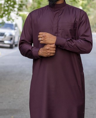 Qamis Saoudien Tissu Cashmere Wool Bordeaux  (tissu costume) avec manchettes